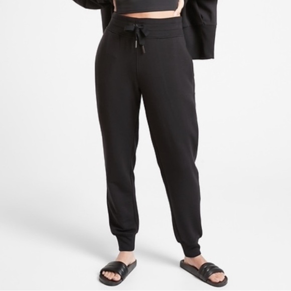 Athleta Pants - Athleta Sweatpant Balance Jogger Drawstring Faded Black M